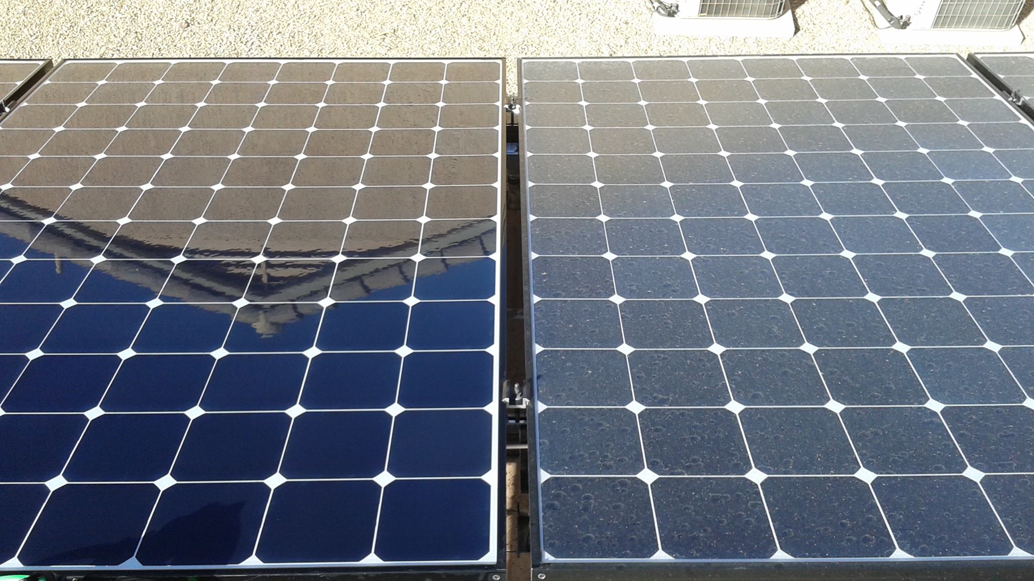 Clean Solar Panel Cleaning Service